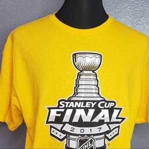 NHL Stanley Cup Finals 2017 Yellow XL PreOwned T-Shirt-Smashville